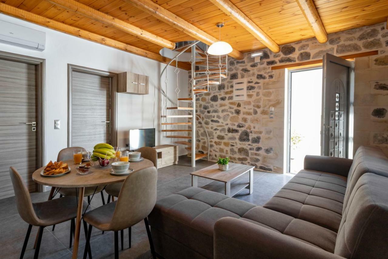 Marilena Natural Stone House, By Hellocrete Pigi  Ngoại thất bức ảnh