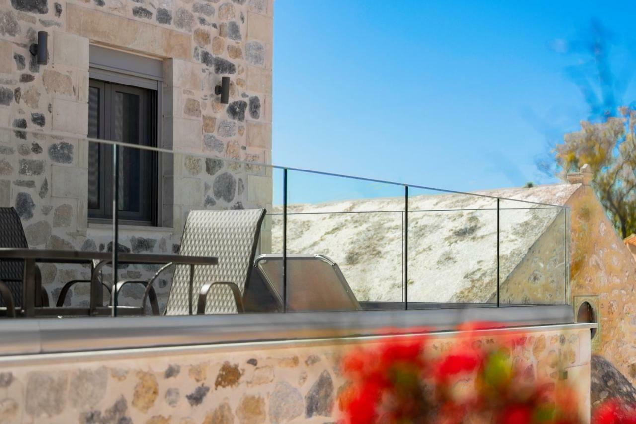 Marilena Natural Stone House, By Hellocrete Pigi  Ngoại thất bức ảnh